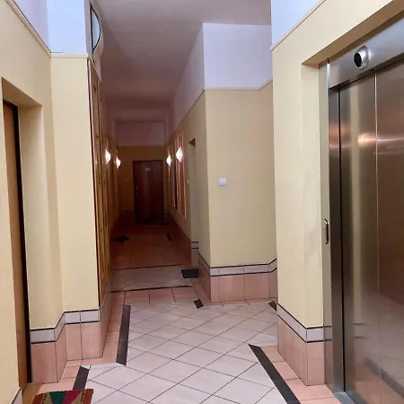 Apartament Kierunek Gracja Monte Cassino 36 *